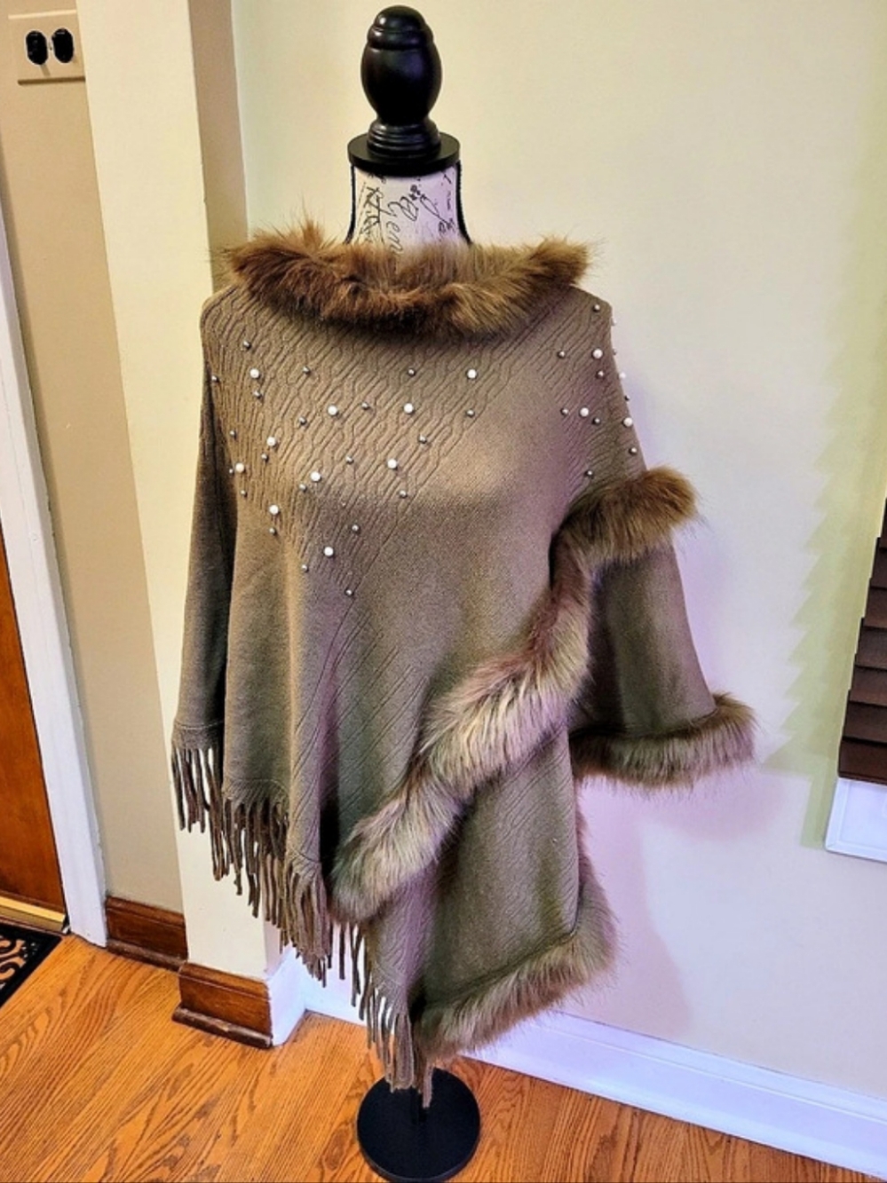 Northern Angel Faux Fur Trim Poncho in Brown NWT